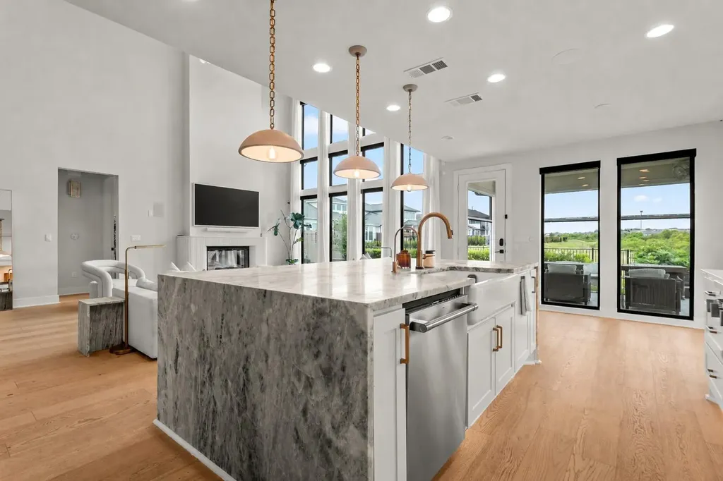 8404 Ambergill Court Austin TX 78744