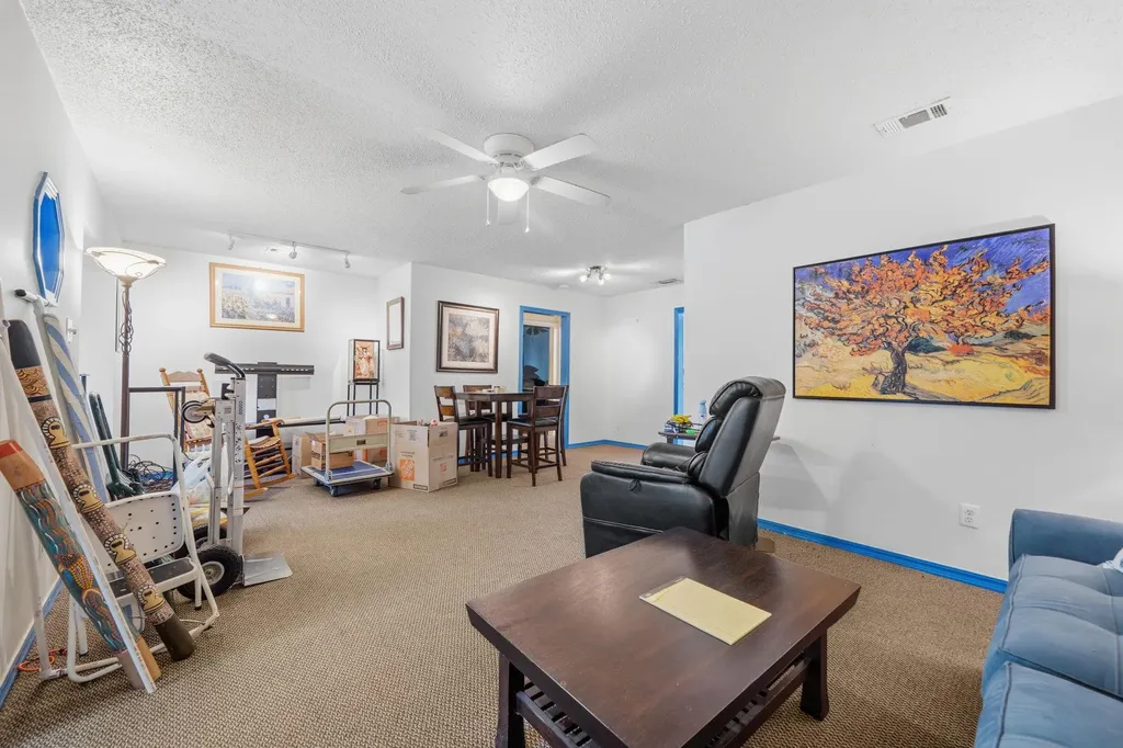 7005 Saint Johns Circle Austin TX 78757