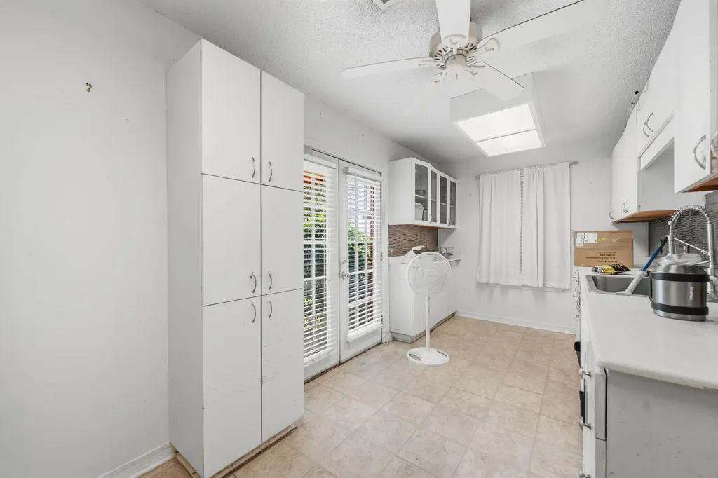 7005 Saint Johns Circle Austin TX 78757