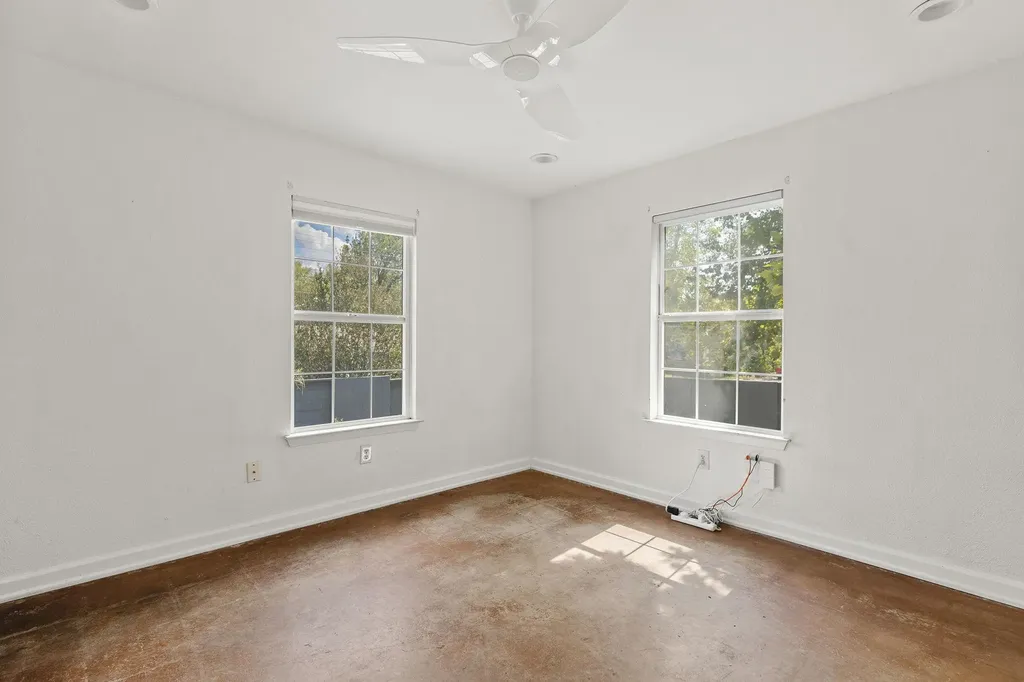 5307 Ledesma Road Austin TX 78721
