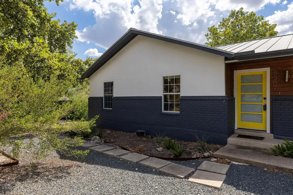5307 Ledesma Road Austin TX 78721