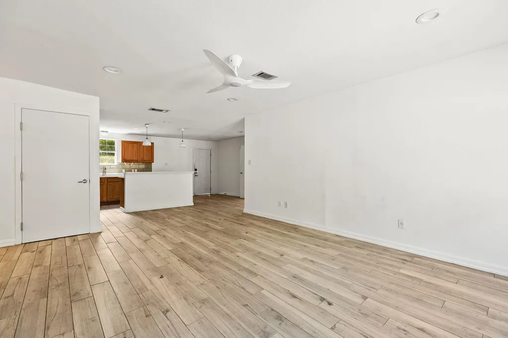 5307 Ledesma Road Austin TX 78721