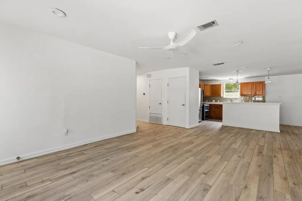 5307 Ledesma Road Austin TX 78721