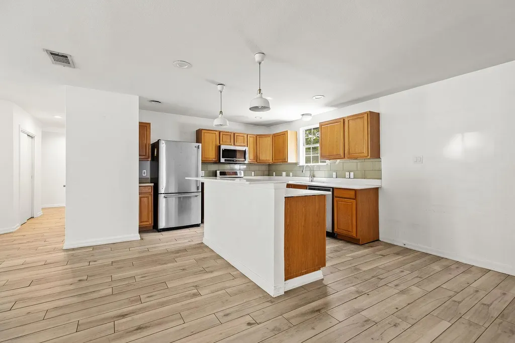 5307 Ledesma Road Austin TX 78721