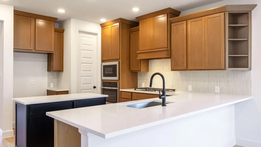 808 Lariat Loop Liberty Hill TX 78642