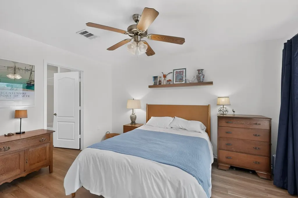 4701 Cypress Bend Austin TX 78744