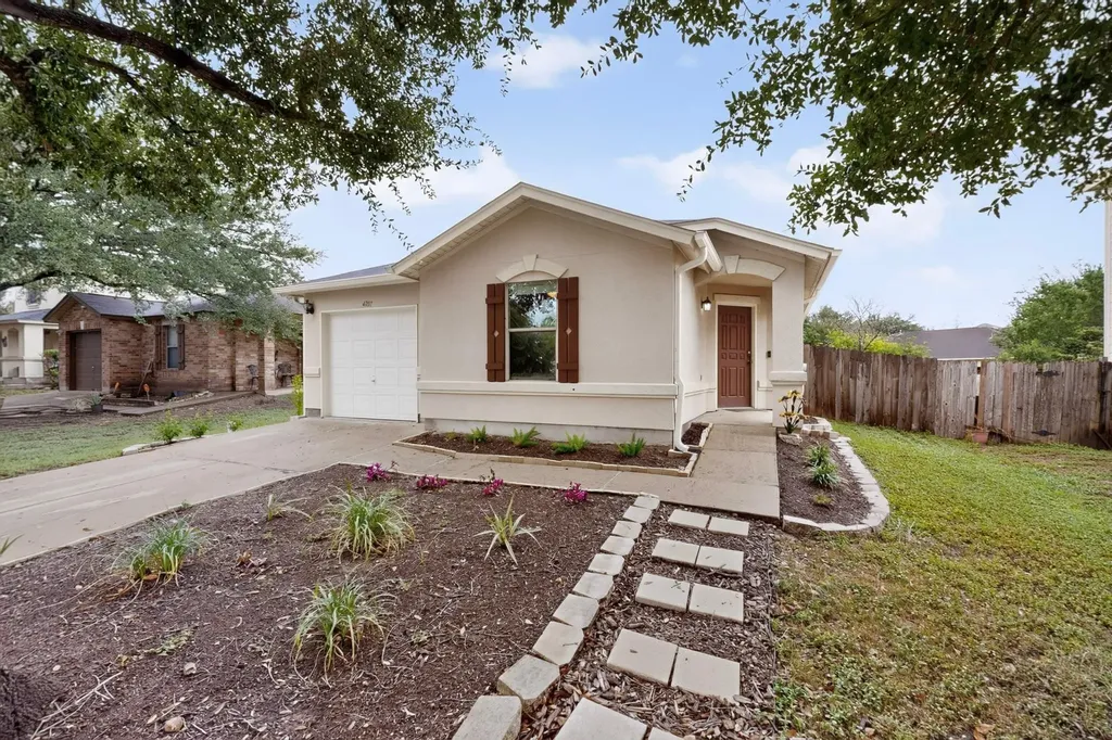 4701 Cypress Bend Austin TX 78744