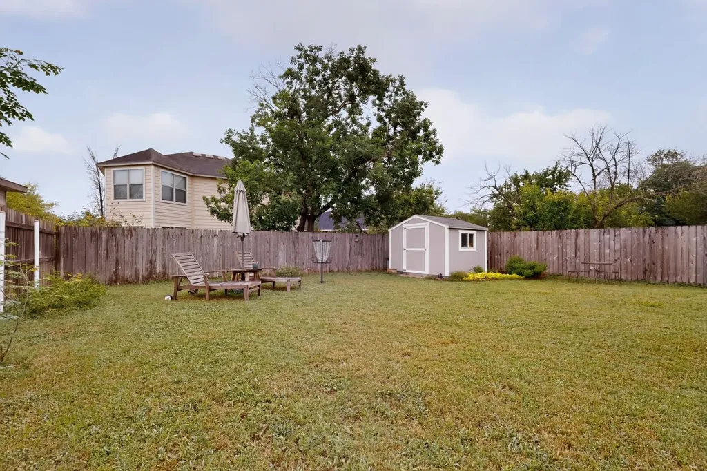 4701 Cypress Bend Austin TX 78744