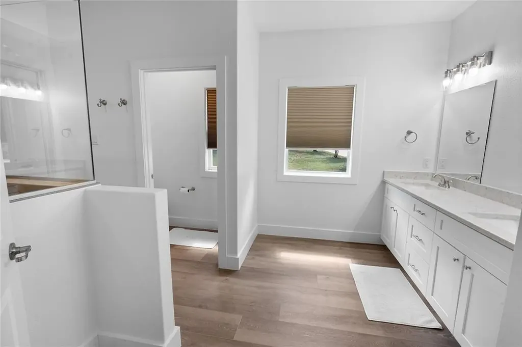 21203 Kiowa Cove Lago Vista TX 78645