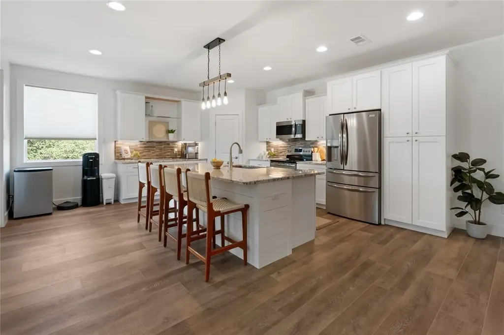 21203 Kiowa Cove Lago Vista TX 78645