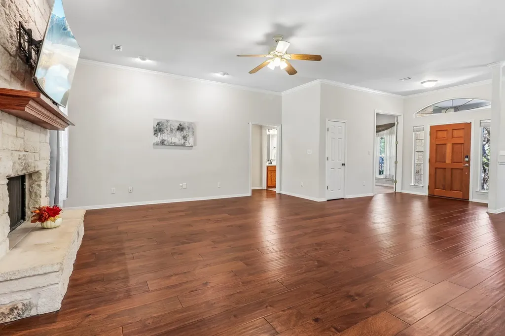 1065 Sunset Canyon Drive N Dripping Springs TX 78620