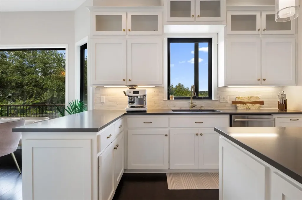 7402 Blue Beach Cove Austin TX 78759