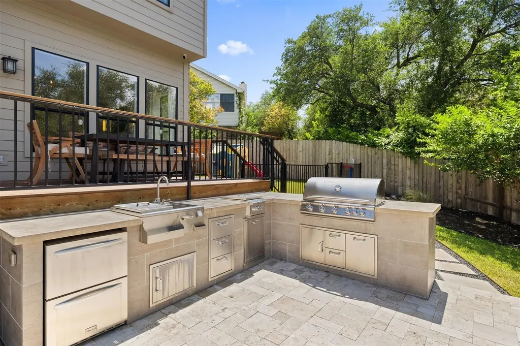 7402 Blue Beach Cove Austin TX 78759