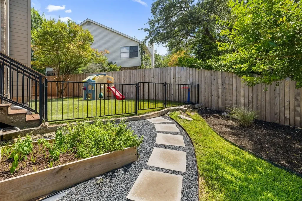 7402 Blue Beach Cove Austin TX 78759
