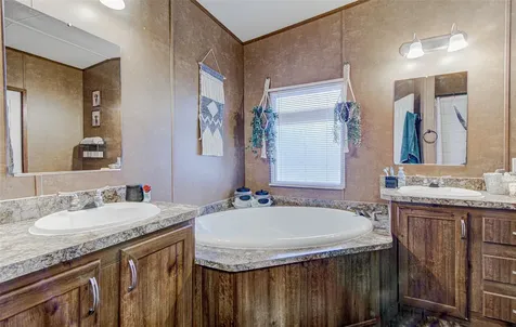 23 Summer Sun Cove Uhland TX 78640