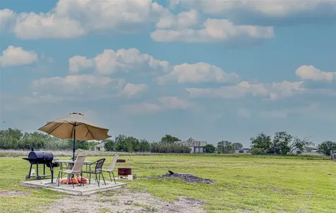 23 Summer Sun Cove Uhland TX 78640