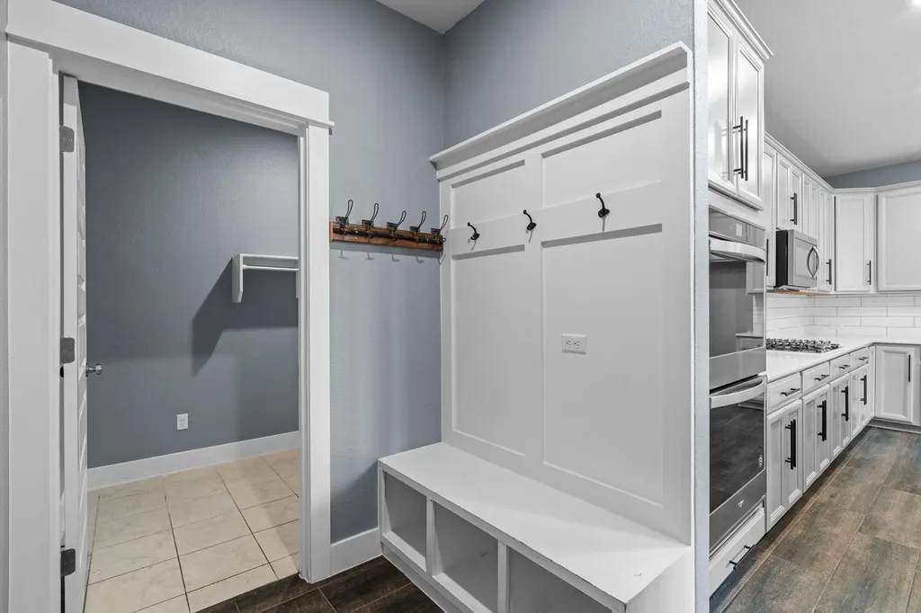 525 Compania Cove Liberty Hill TX 78642