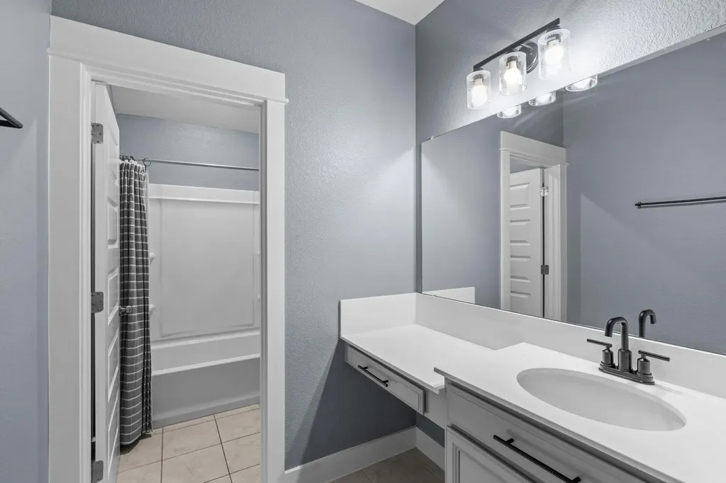 525 Compania Cove Liberty Hill TX 78642
