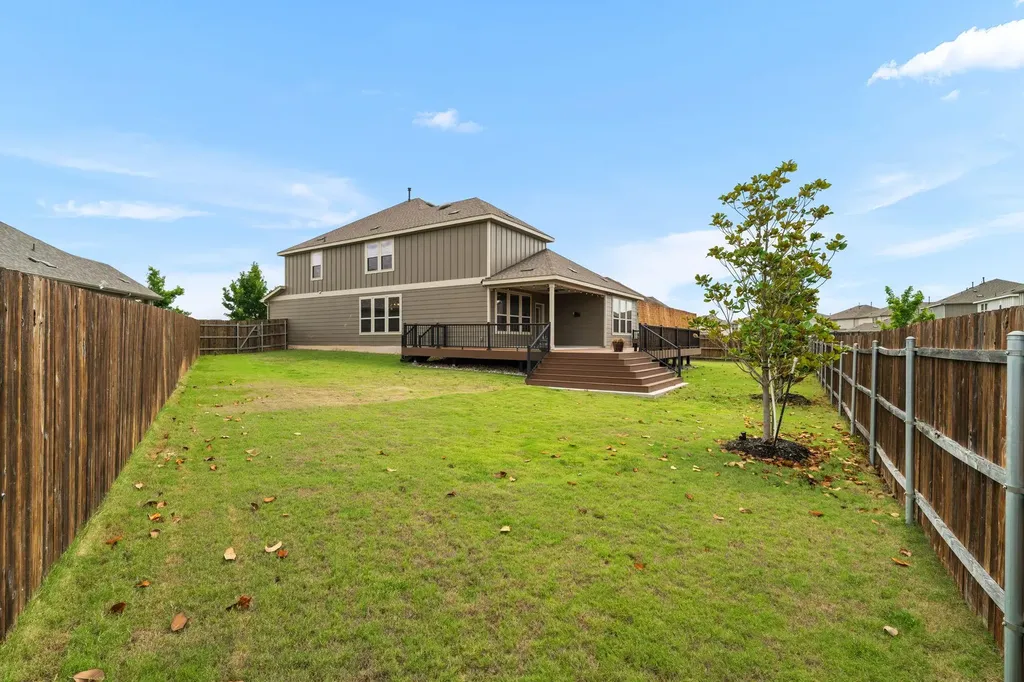 525 Compania Cove Liberty Hill TX 78642