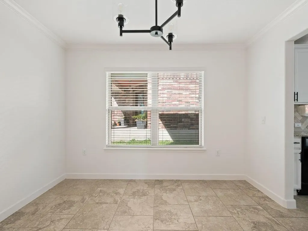10125 Deer Chase Trail Austin TX 78747