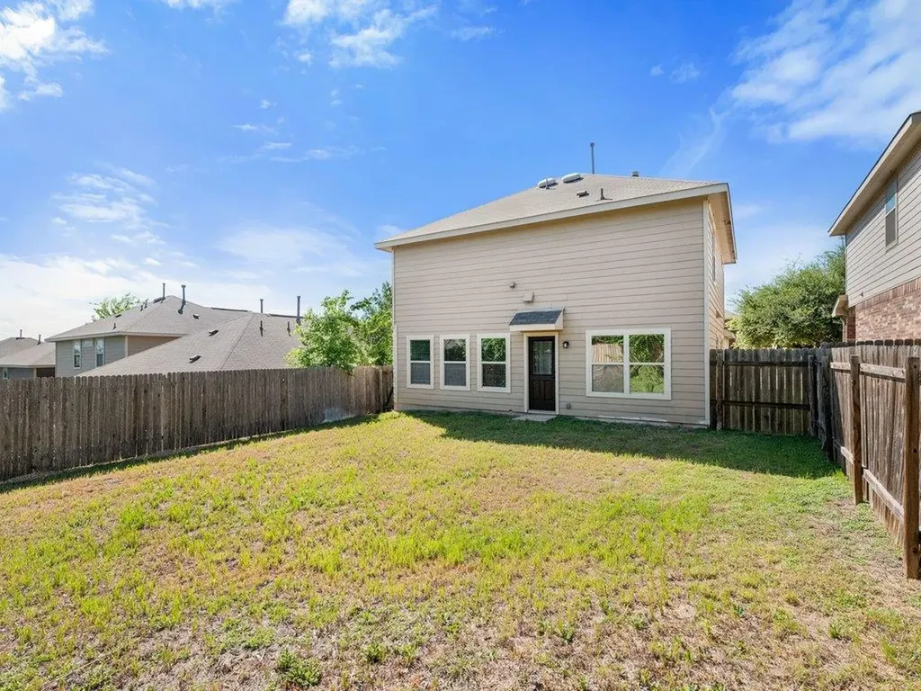 10125 Deer Chase Trail Austin TX 78747