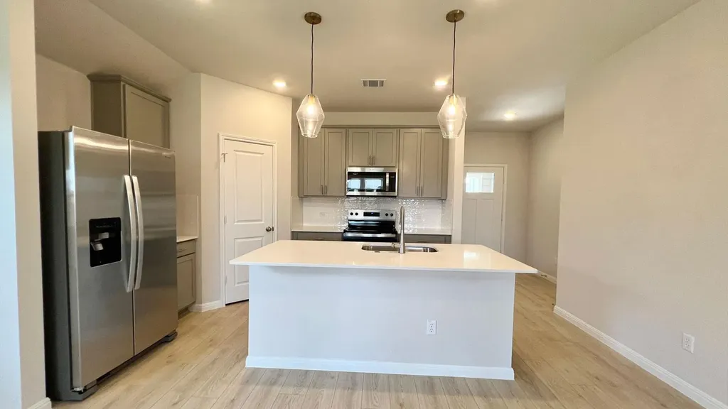 212 Rock Springs Drive Marble Falls TX 78654