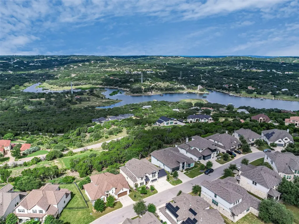 2610 Sunset Vista Circle Spicewood TX 78669