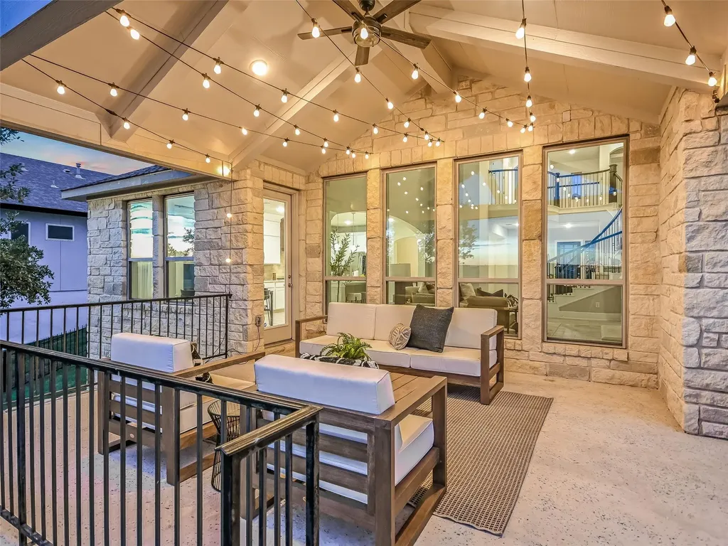 2610 Sunset Vista Circle Spicewood TX 78669