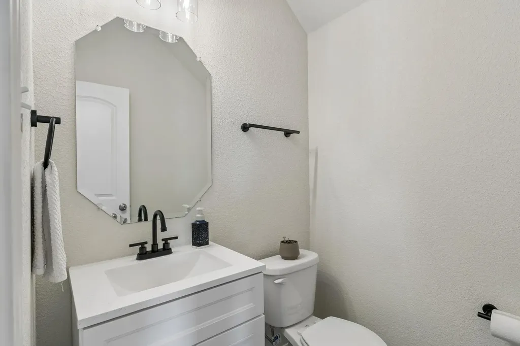 809 Whitman Avenue Georgetown TX 78626