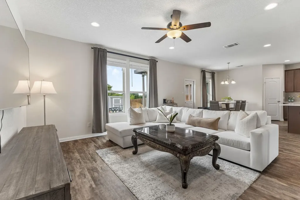 809 Whitman Avenue Georgetown TX 78626