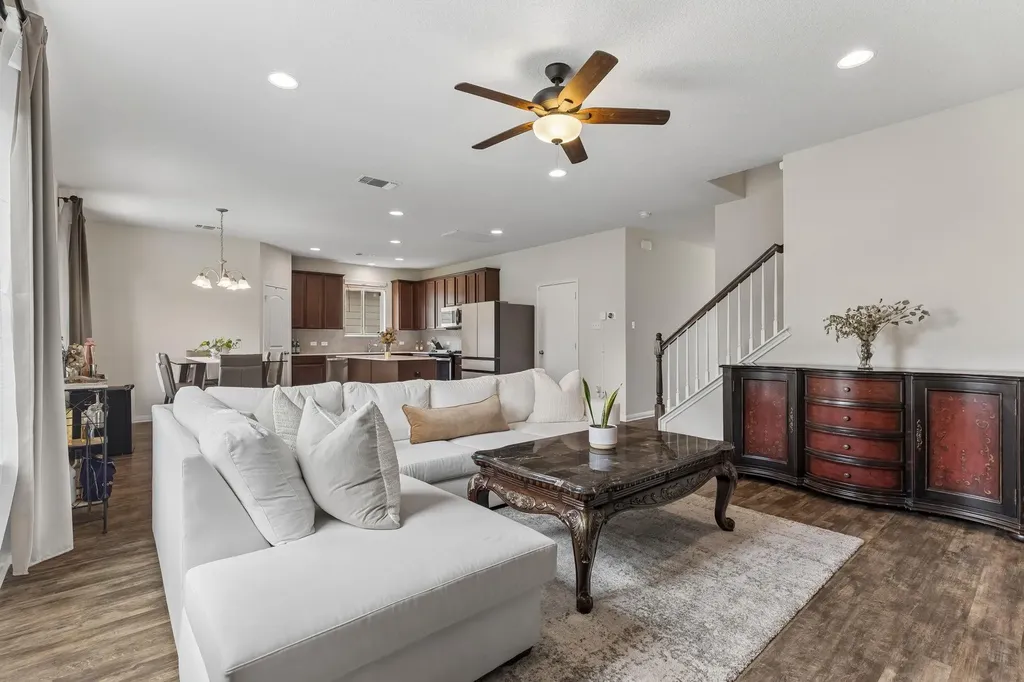 809 Whitman Avenue Georgetown TX 78626