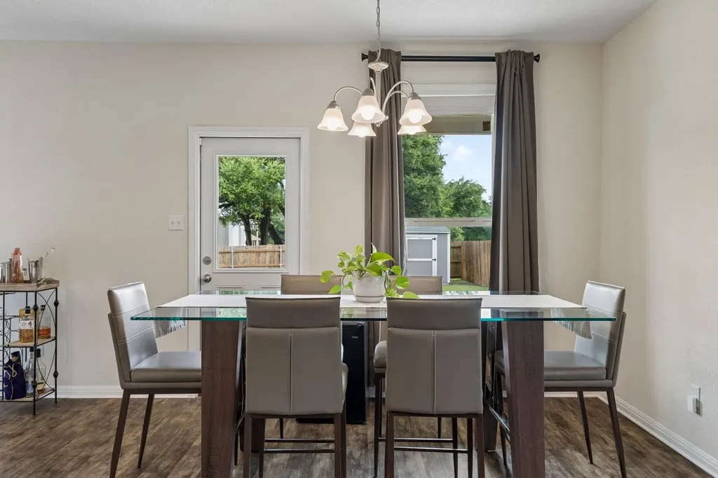 809 Whitman Avenue Georgetown TX 78626