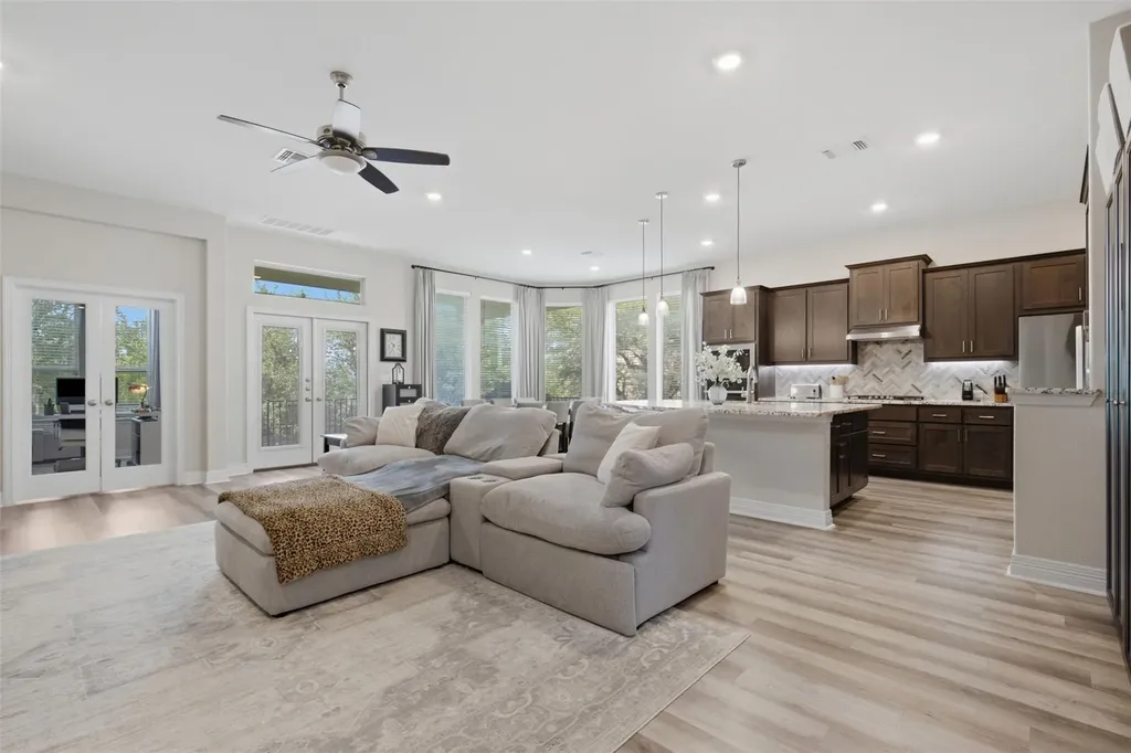 412 Fair Oaks Drive Georgetown TX 78628