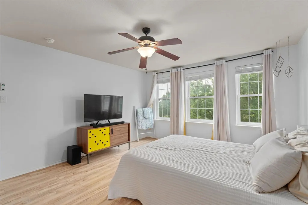 1316 Hensley Drive Leander TX 78641
