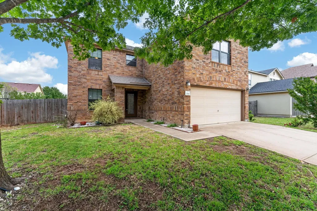 204 Lauren Loop Leander TX 78641