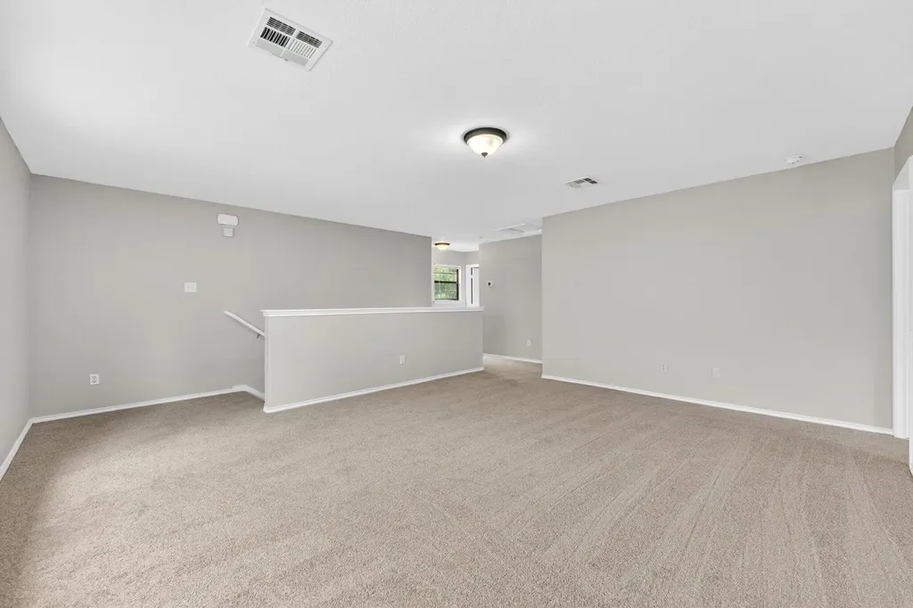 204 Lauren Loop Leander TX 78641