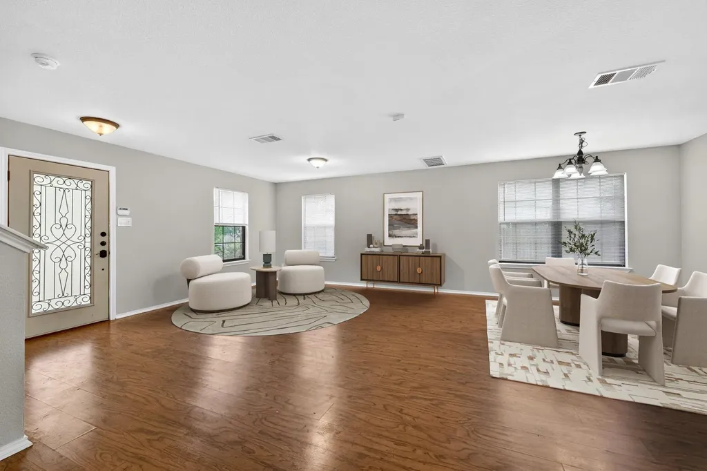 204 Lauren Loop Leander TX 78641