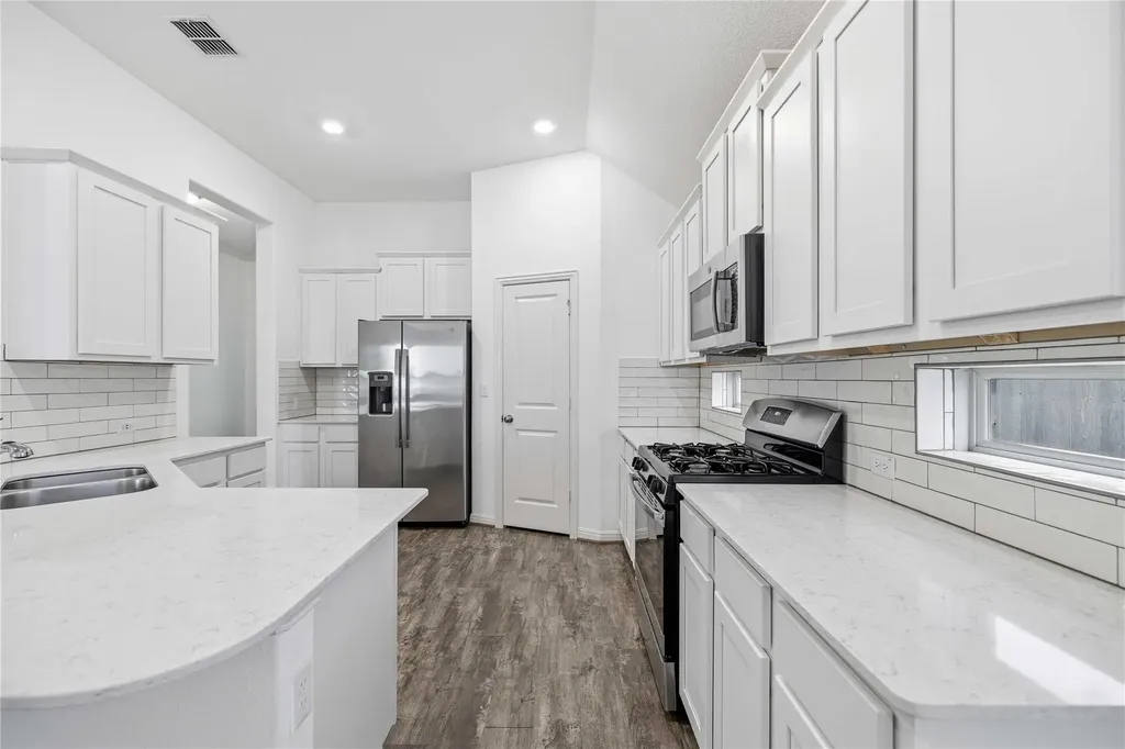 707 Allende Bend Austin TX 78748