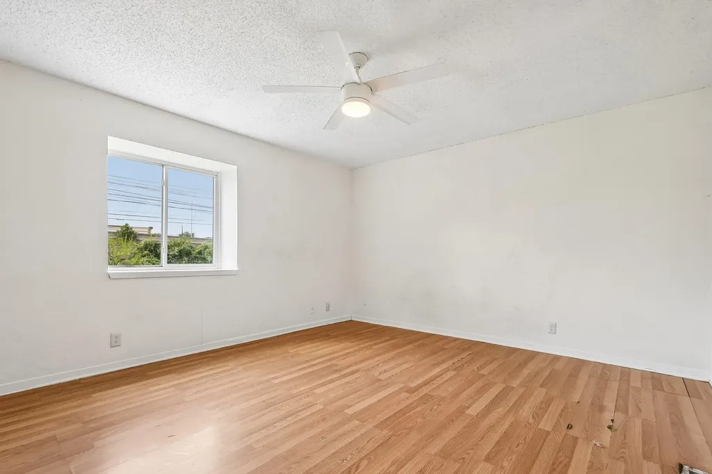 2301 Mission Hill Drive Austin TX 78741