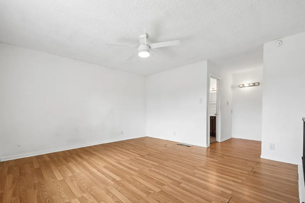 2301 Mission Hill Drive Austin TX 78741