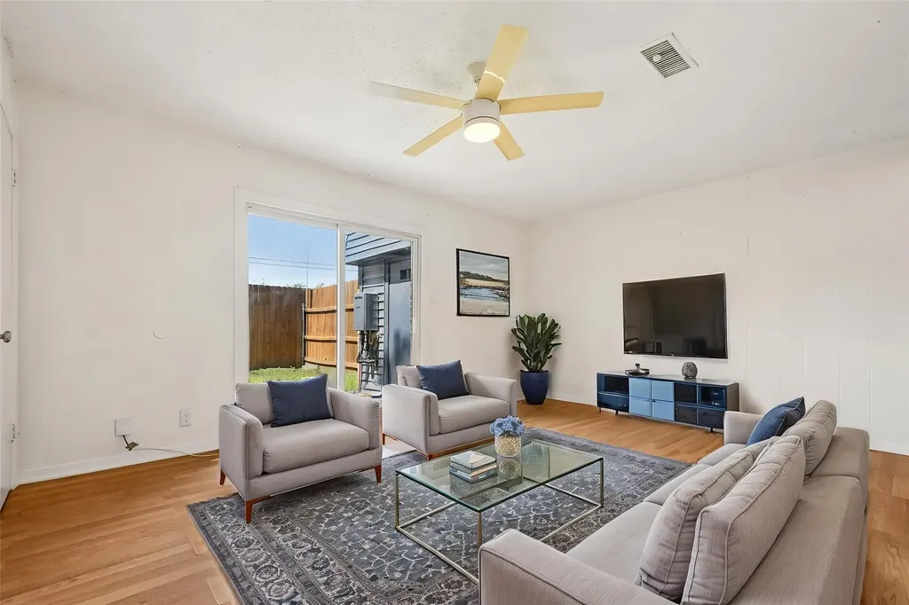 2301 Mission Hill Drive Austin TX 78741
