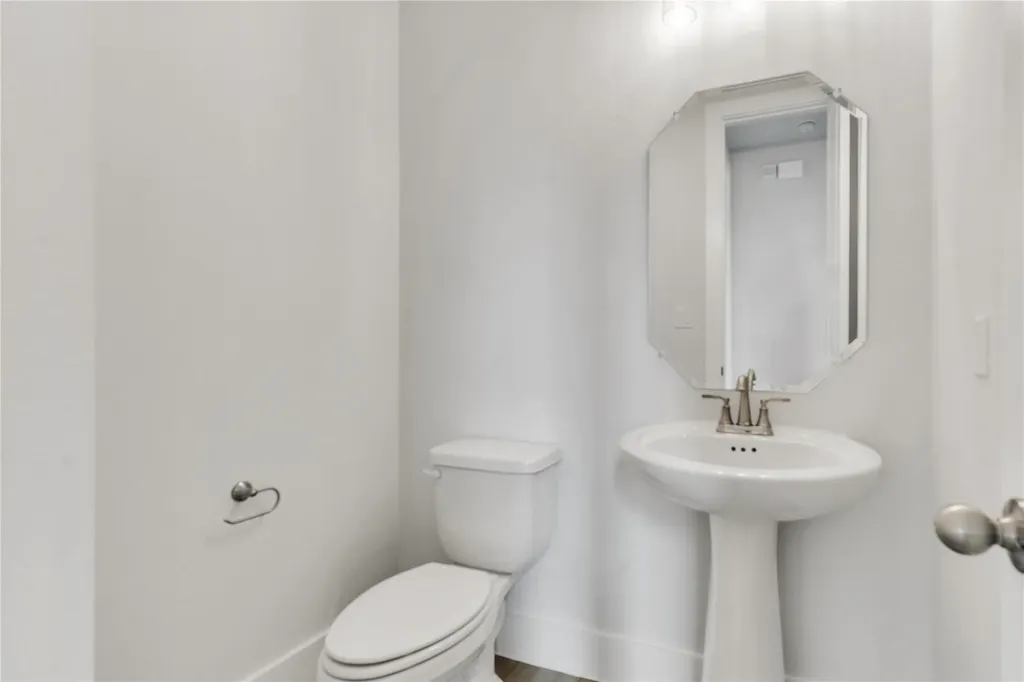 8515 Pine Muhly Drive Lago Vista TX 78645