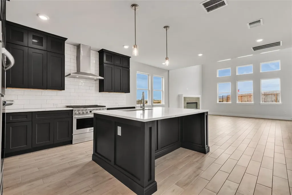 8515 Pine Muhly Drive Lago Vista TX 78645