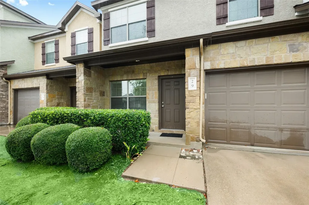 1900 Little Elm Trail Cedar Park TX 78613