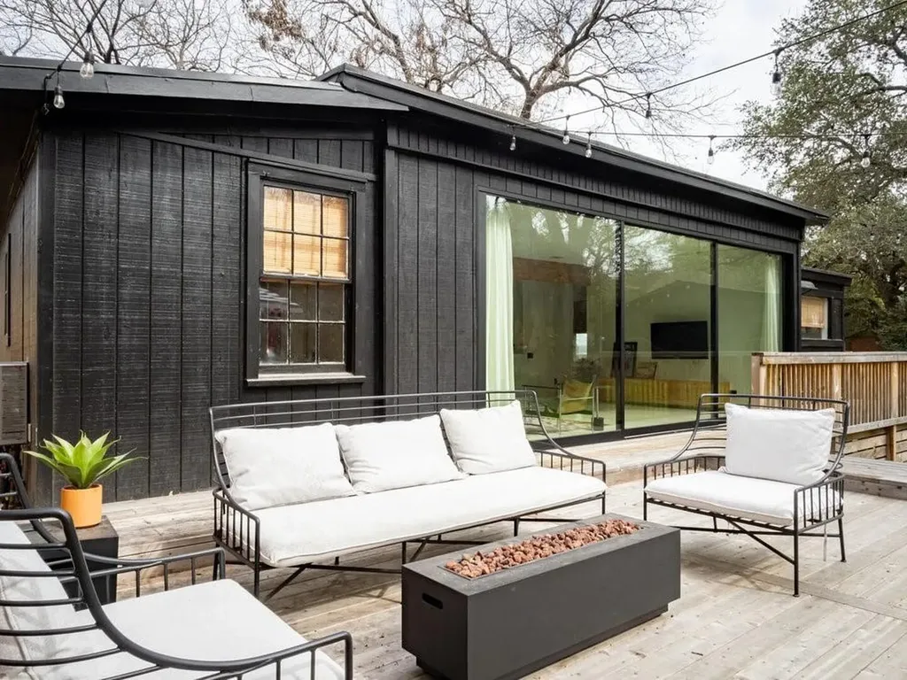 315 E Live Oak Street Austin TX 78704