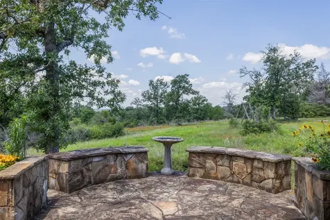 1004 22 Hills Road Gause TX 77857