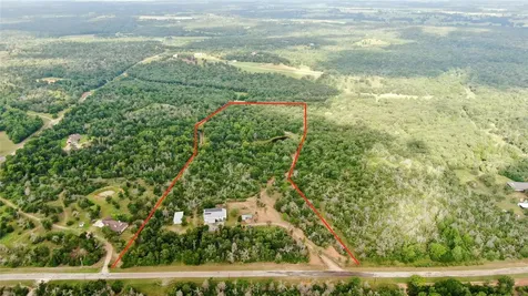 1004 22 Hills Road Gause TX 77857