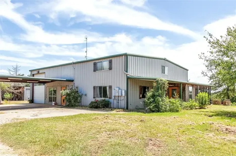 1004 22 Hills Road Gause TX 77857