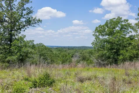 1004 22 Hills Road Gause TX 77857