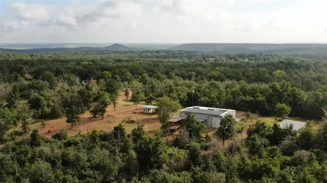 1004 22 Hills Road Gause TX 77857